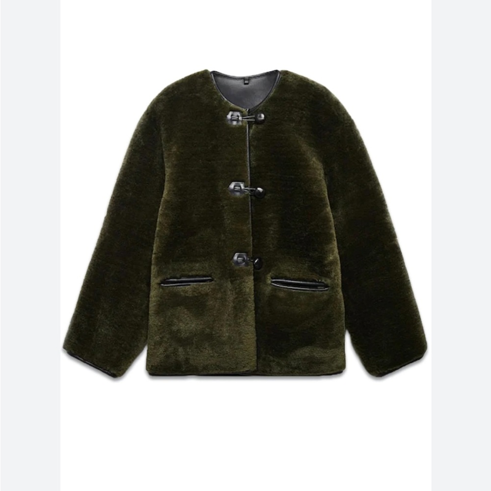 NWOT Mango Olive Green Teddy Toggle Coat. Size M